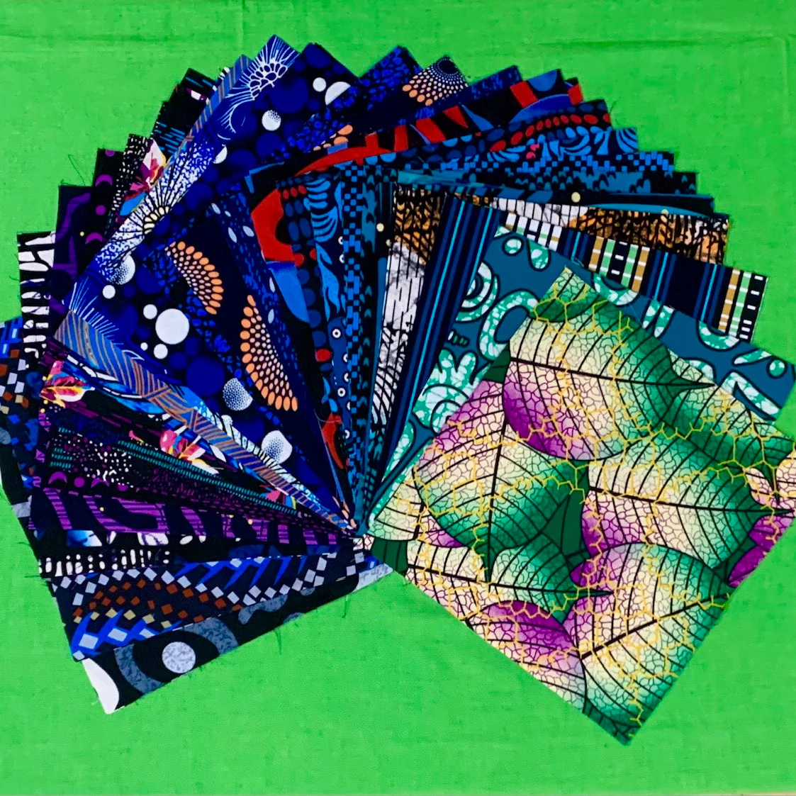 10" Quilting Squares Bundle - Image 7