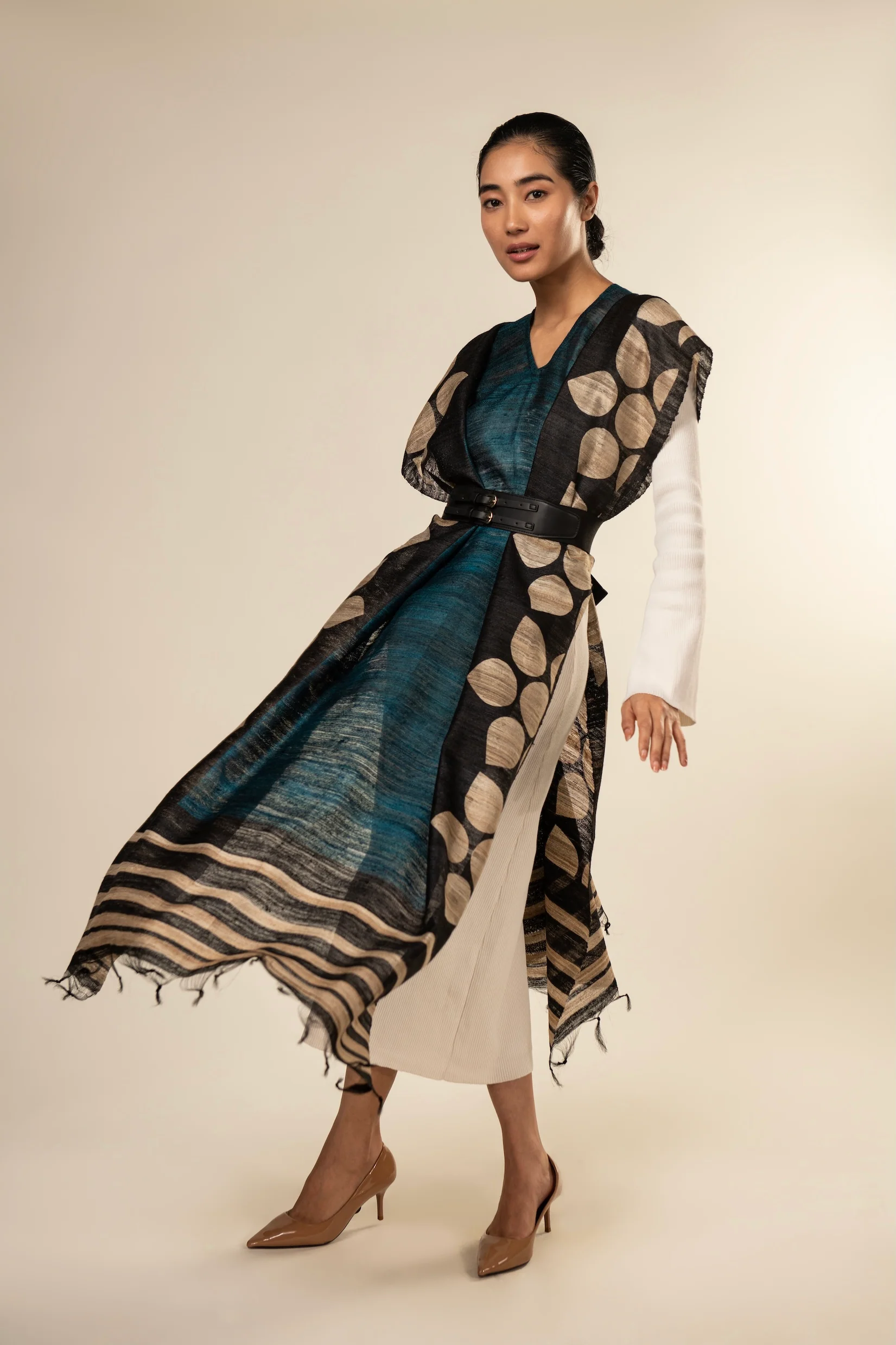 Aeshaane Tussar Peace Silk 3-in-1 Capes (Click for more options) - Image 16