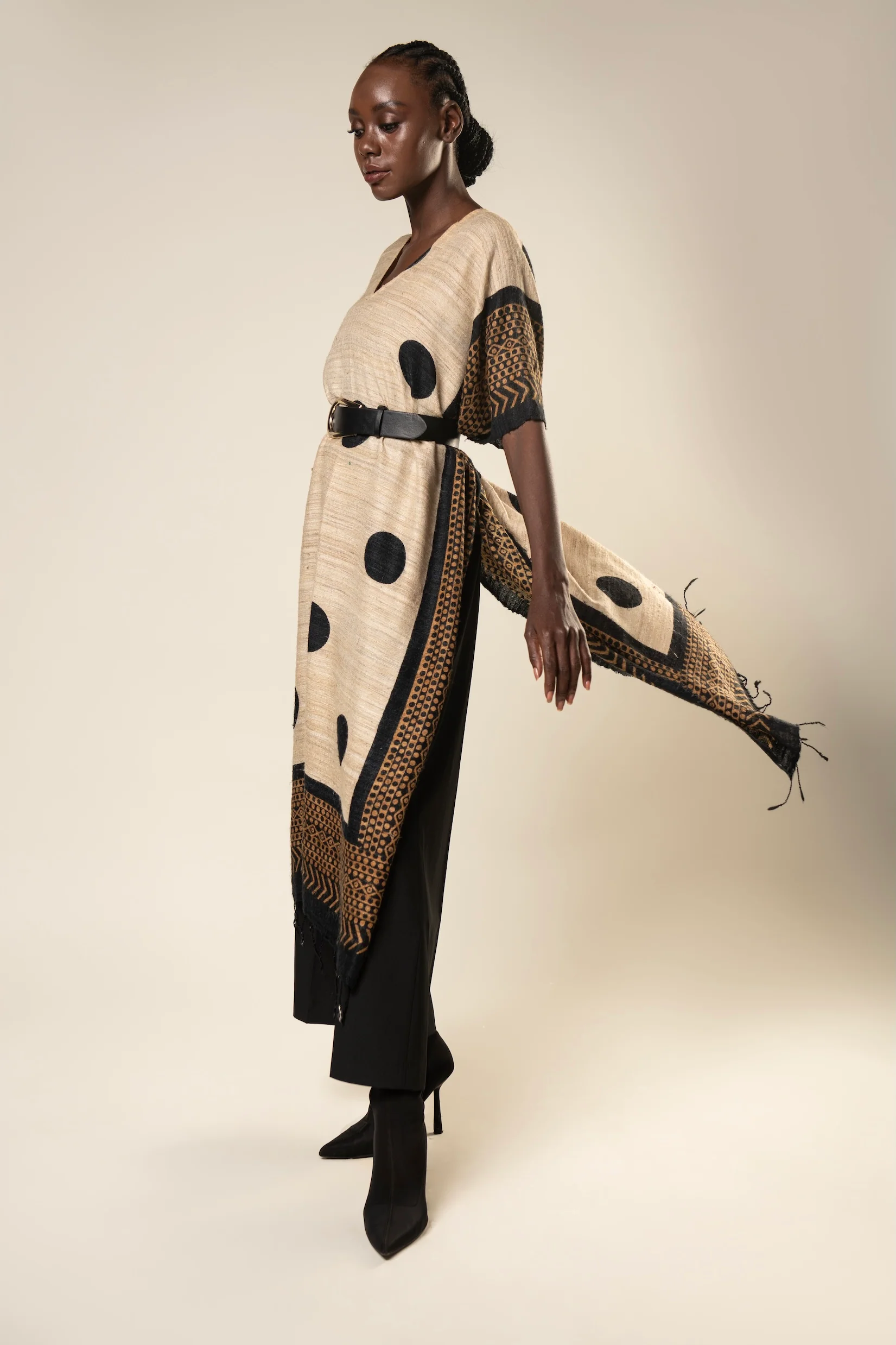 Aeshaane Tussar Peace Silk 3-in-1 Capes (Click for more options) - Image 3