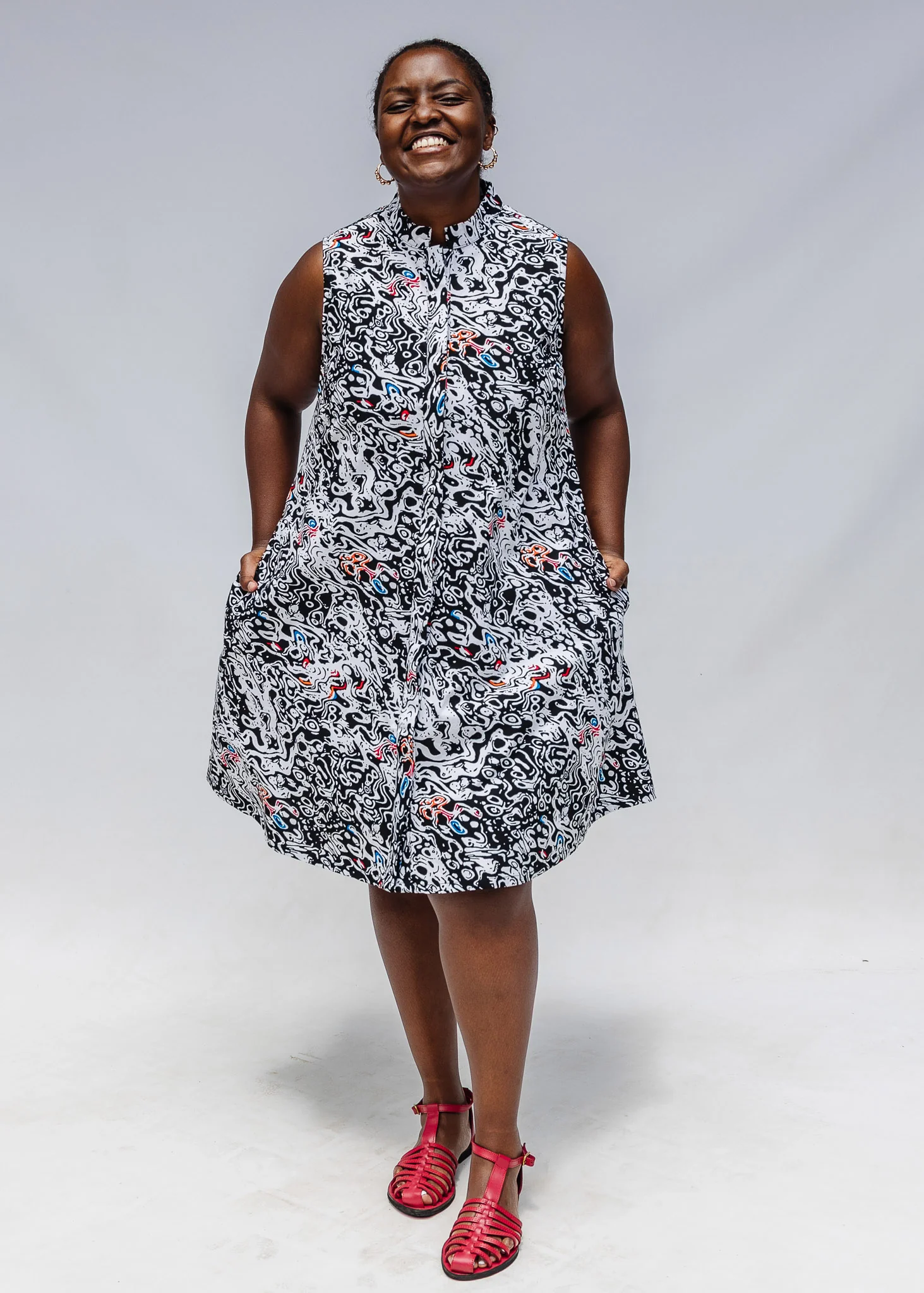 Calacatta Sleeveless Dress - Image 4