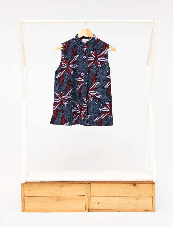 Dragonfly Sleeveless Shirt - Image 2