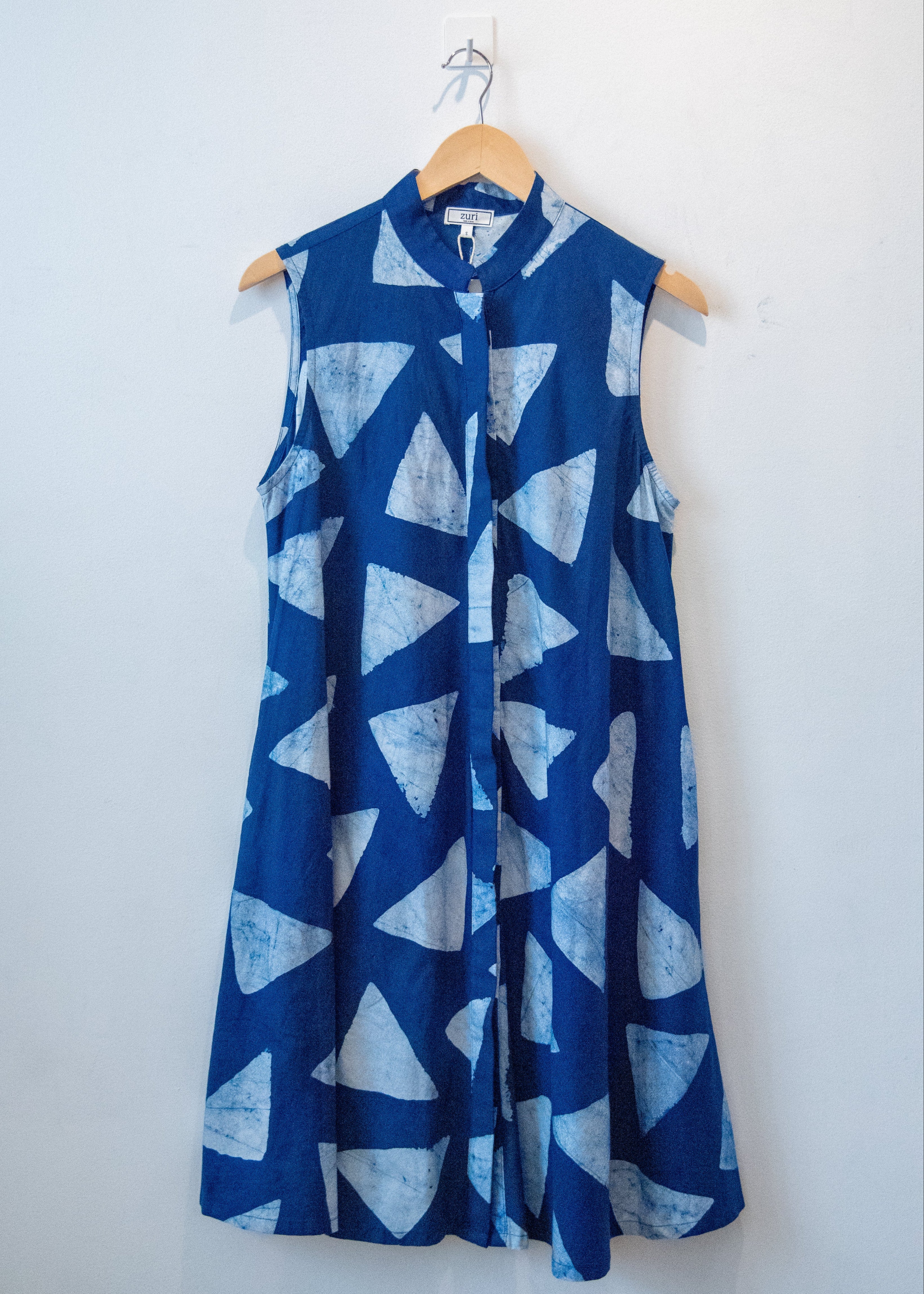 Equilateral Sleeveless Dress - Image 4