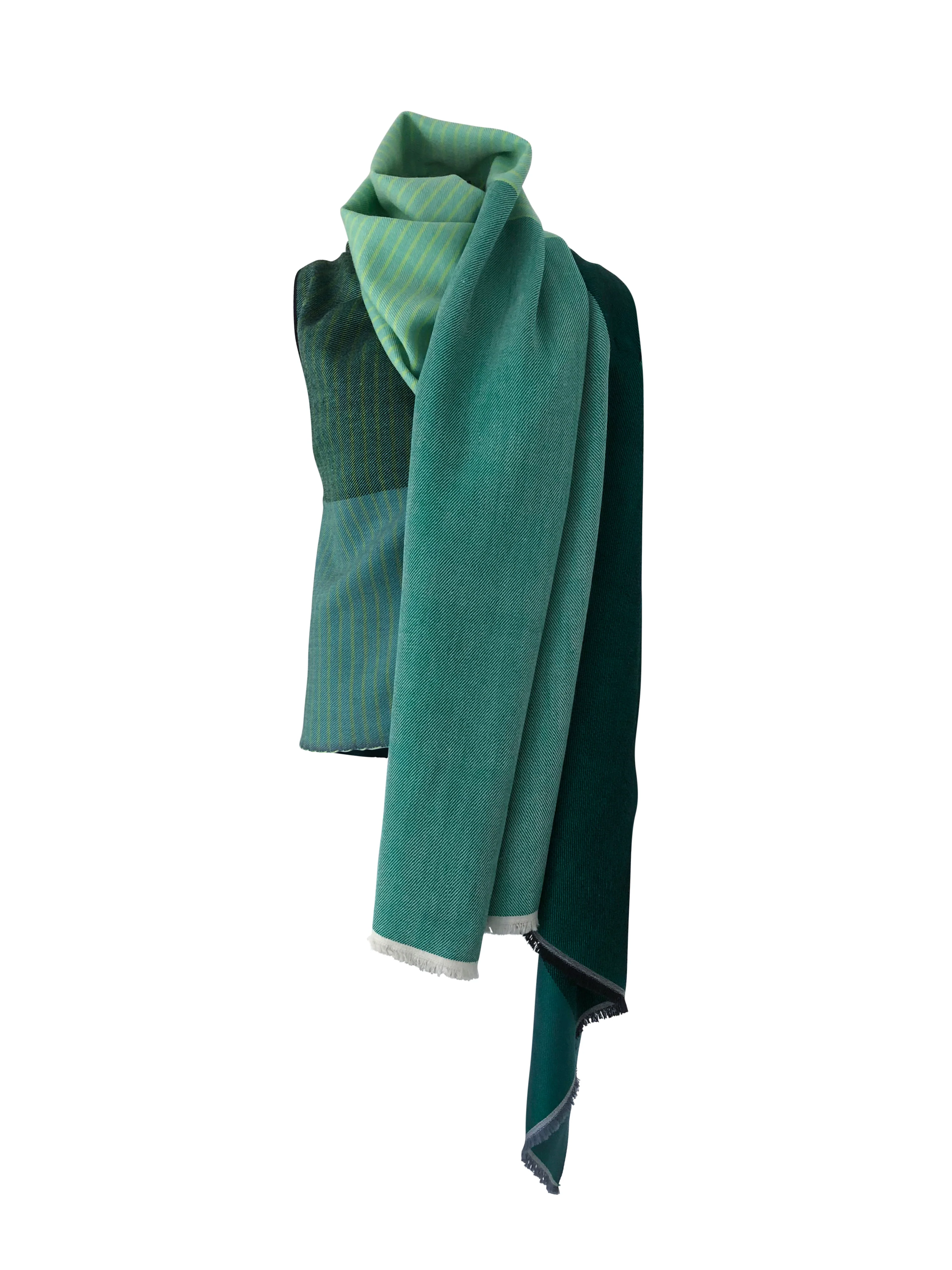 Julahas Green Fusion Cape - Image 10