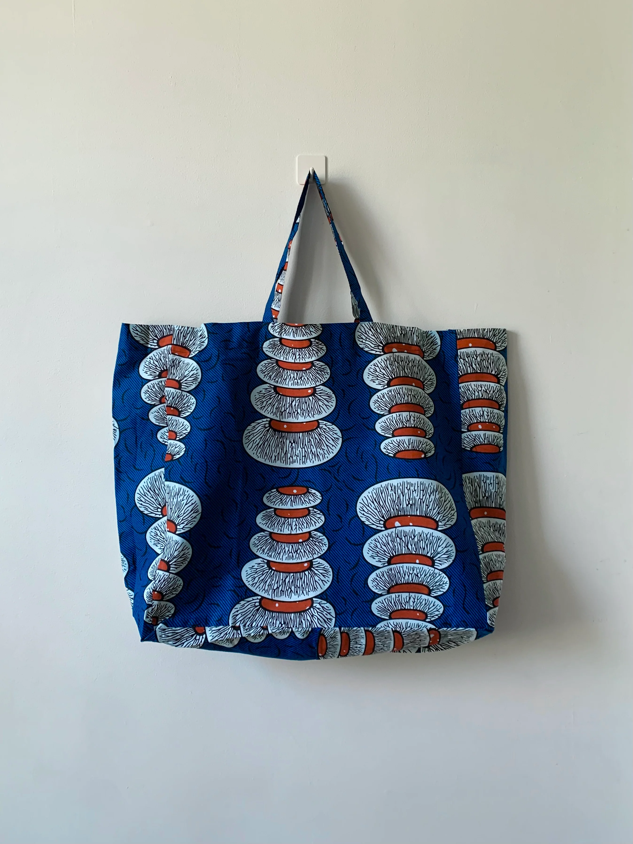 Oversized Tote - Image 3
