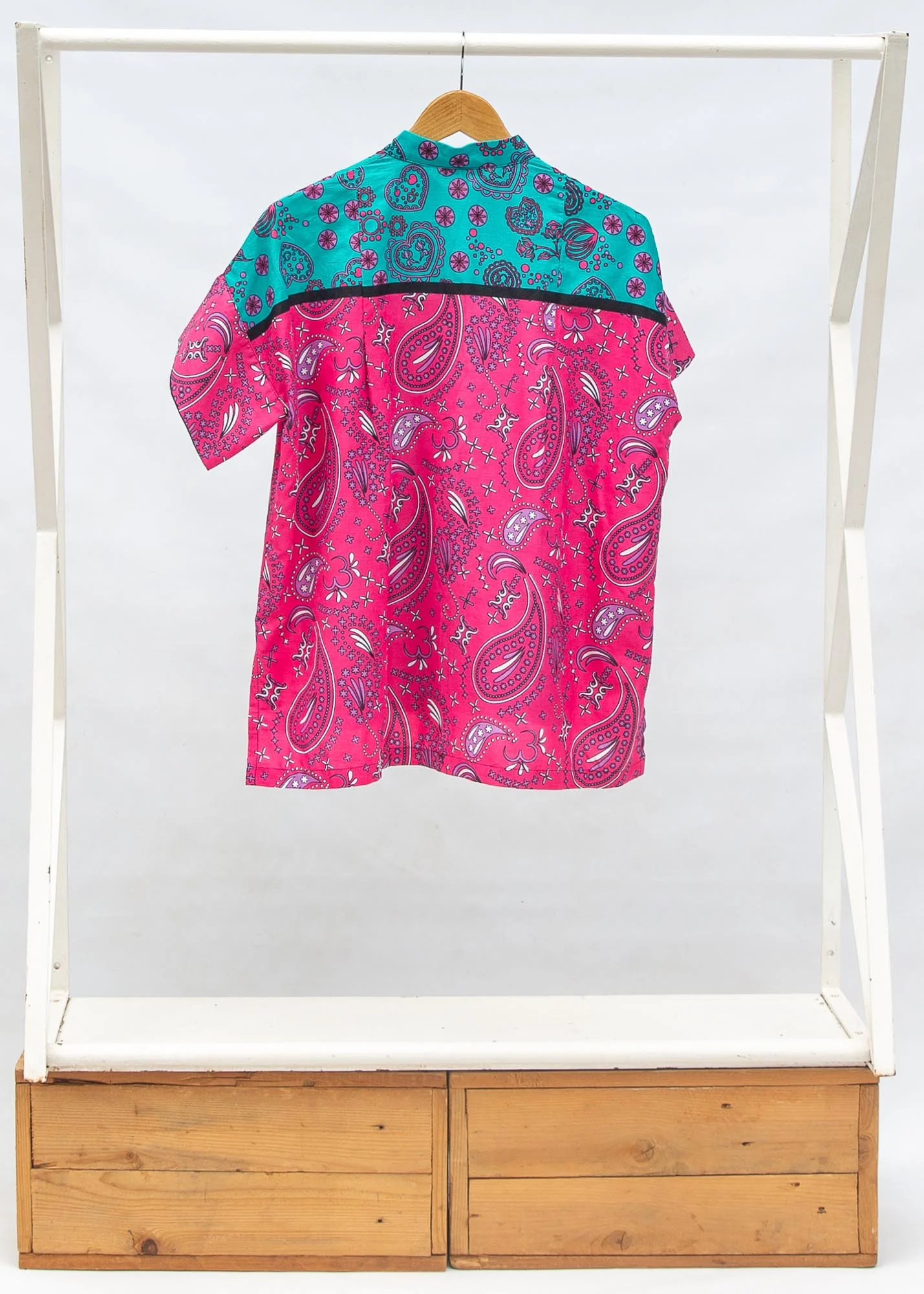 Tiwi Short Sleeved Shirt - Image 4