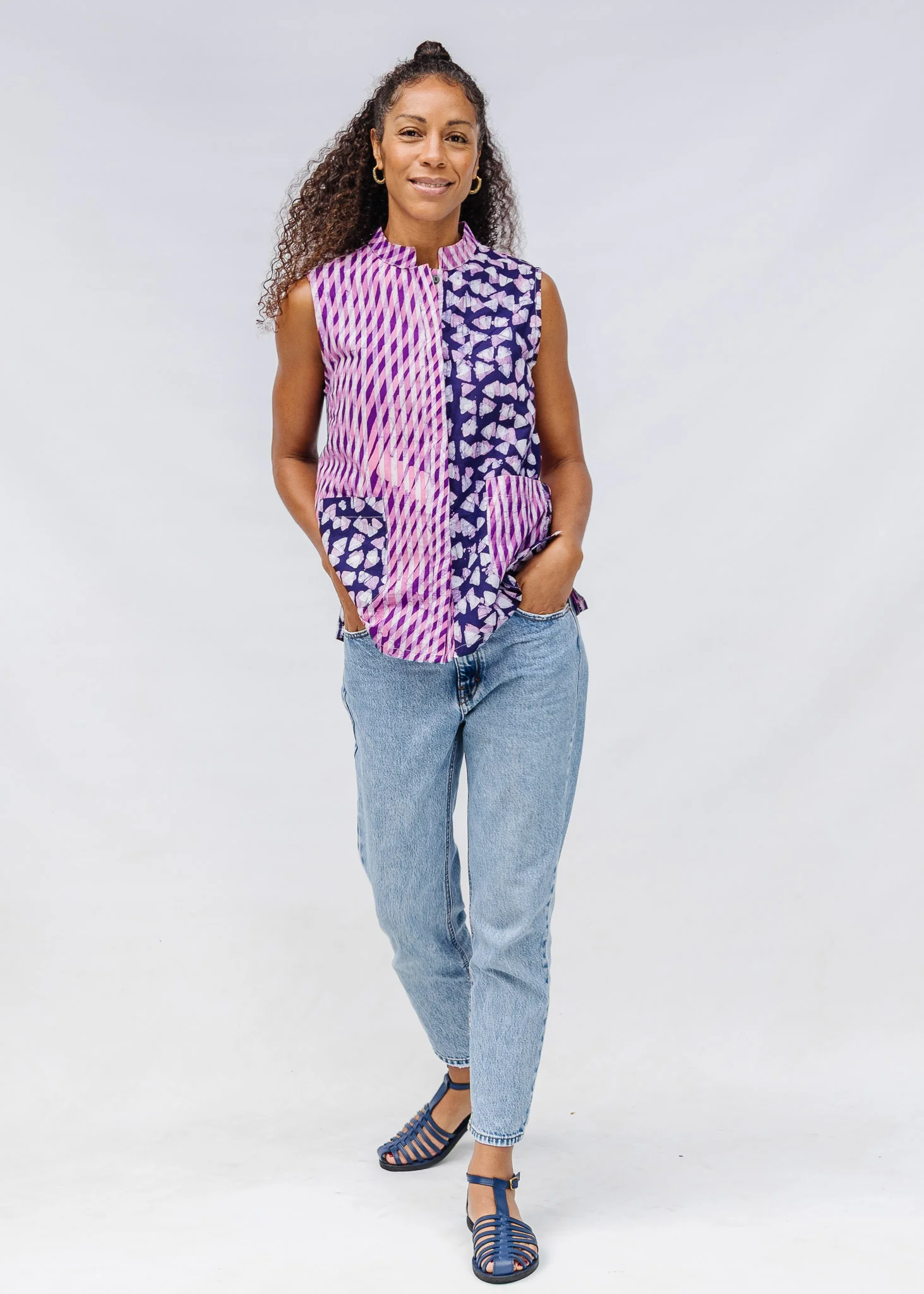 Vibrance Sleeveless Shirt - Image 5