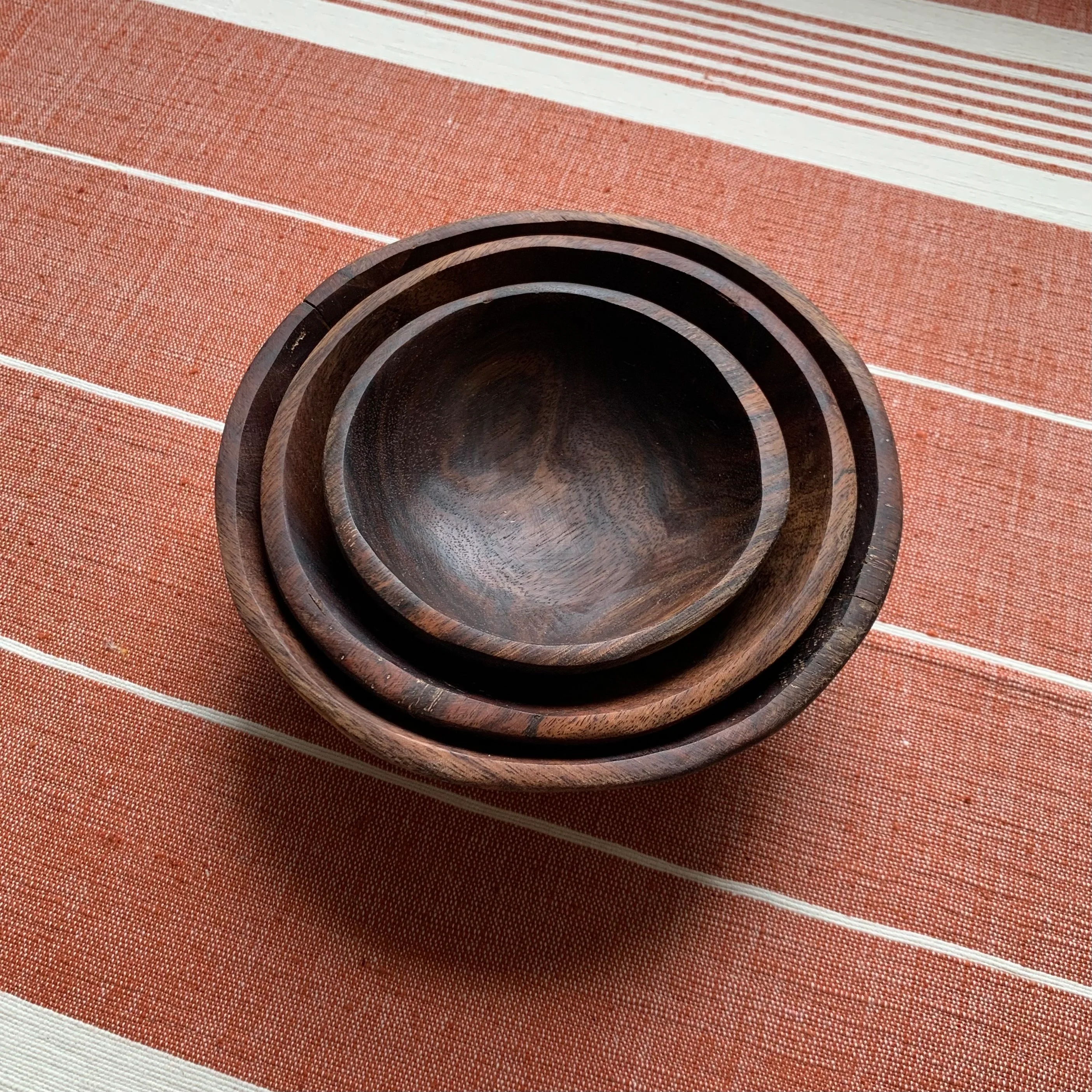 Wooden Nesting Bowls - Image 3